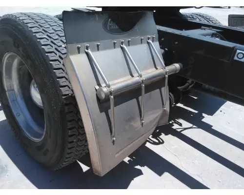 PETERBILT 337 FENDER, QUARTERHALF REAR