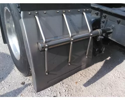 PETERBILT 337 FENDER, QUARTERHALF REAR