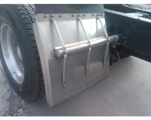 PETERBILT 337 FENDER, QUARTERHALF REAR