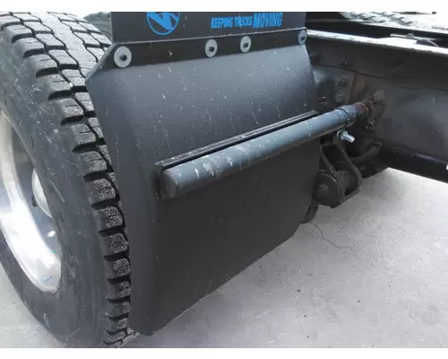 PETERBILT 337 FENDER, QUARTERHALF REAR