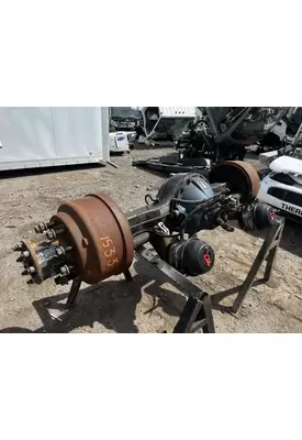 PETERBILT 337 Hub