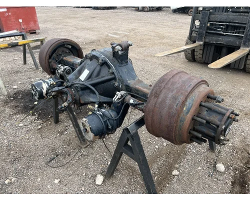 PETERBILT 337 Hub