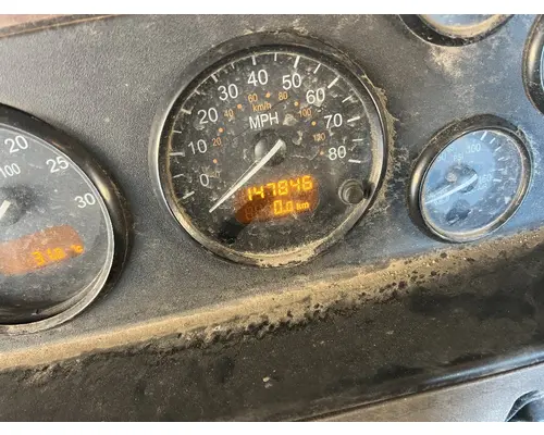 PETERBILT 337 Instrument Cluster