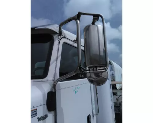 PETERBILT 337 MIRROR ASSEMBLY CABDOOR