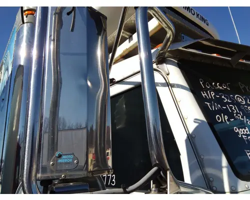 PETERBILT 337 MIRROR ASSEMBLY CABDOOR