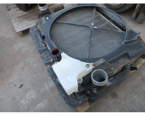 PETERBILT 337 Radiator