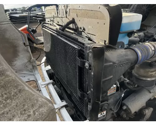 PETERBILT 337 Radiator