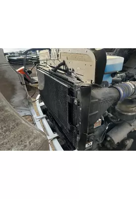 PETERBILT 337 Radiator