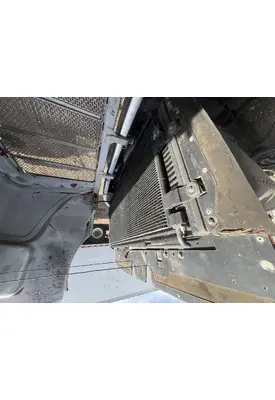 PETERBILT 337 Radiator