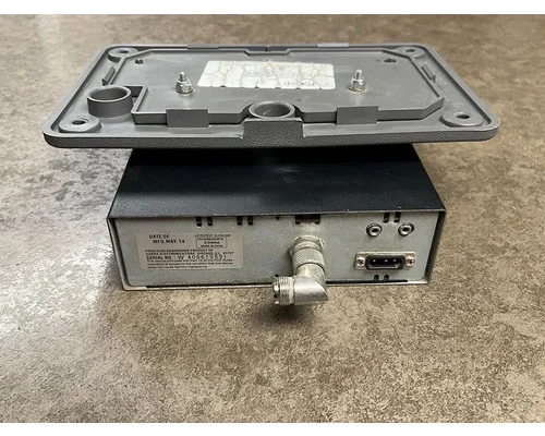 PETERBILT 337 Radio