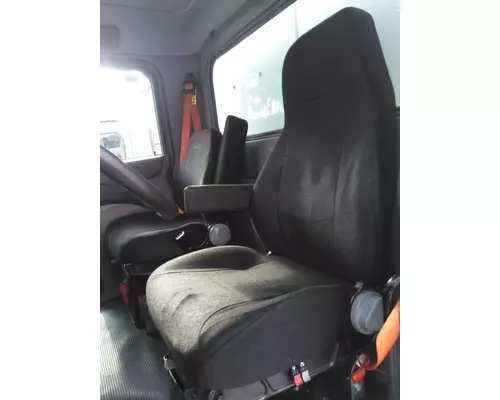 PETERBILT 337 SEAT, FRONT