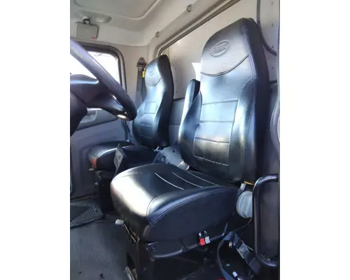 PETERBILT 337 SEAT, FRONT