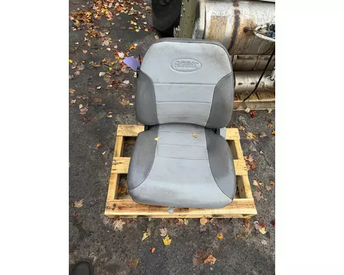 PETERBILT 337 Seat, Front