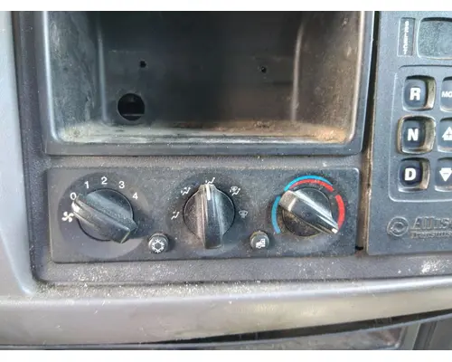 PETERBILT 337 TEMPERATURE CONTROL