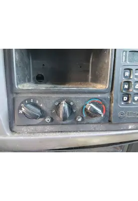 PETERBILT 337 TEMPERATURE CONTROL