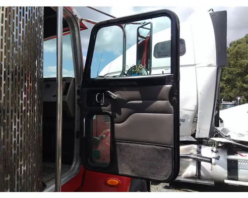 PETERBILT 340 2007-2010 DOOR ASSEMBLY, FRONT
