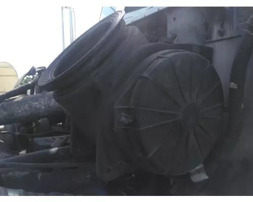 PETERBILT 340 AIR CLEANER