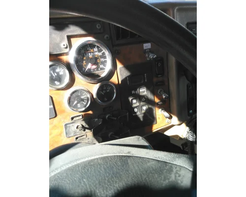 PETERBILT 340 CAB