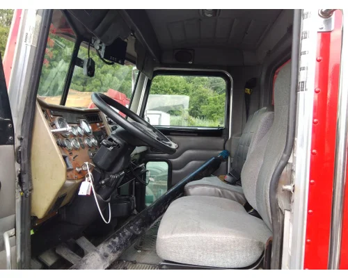 PETERBILT 340 CAB