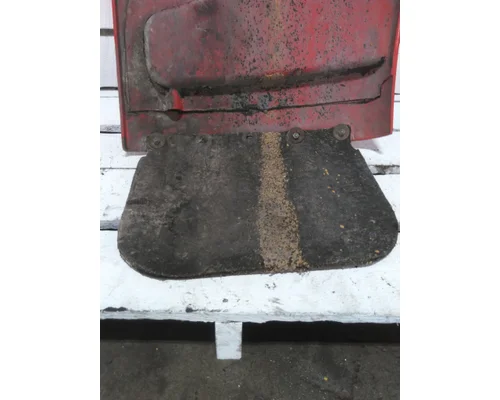PETERBILT 340 FENDER EXTENSION