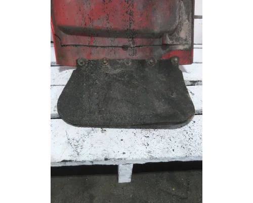 PETERBILT 340 FENDER EXTENSION