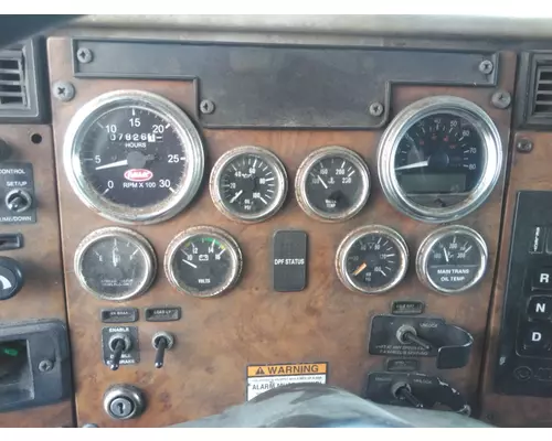 PETERBILT 340 GAUGE CLUSTER