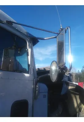 PETERBILT 340 MIRROR ASSEMBLY CAB/DOOR