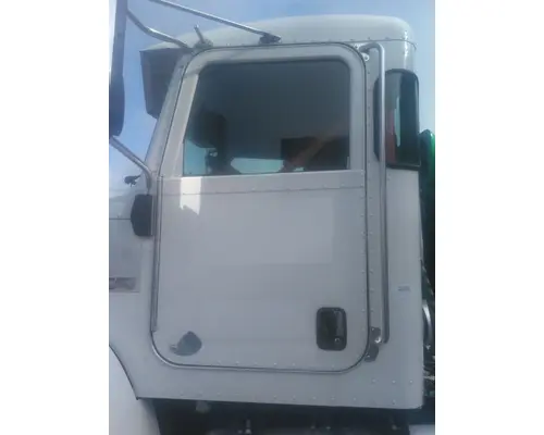 PETERBILT 348 2010-2021 DOOR ASSEMBLY, FRONT