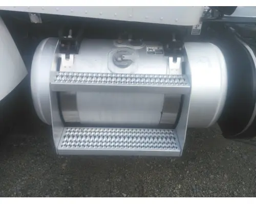 PETERBILT 348 2011-2020 FUEL TANK