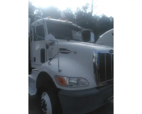 PETERBILT 348 2011-2020 HOOD