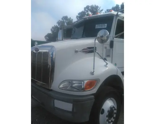 PETERBILT 348 2011-2020 HOOD