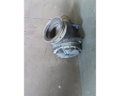 PETERBILT 348 AIR CLEANER