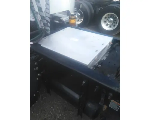 PETERBILT 348 BATTERY BOX
