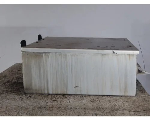 PETERBILT 348 BATTERY BOX