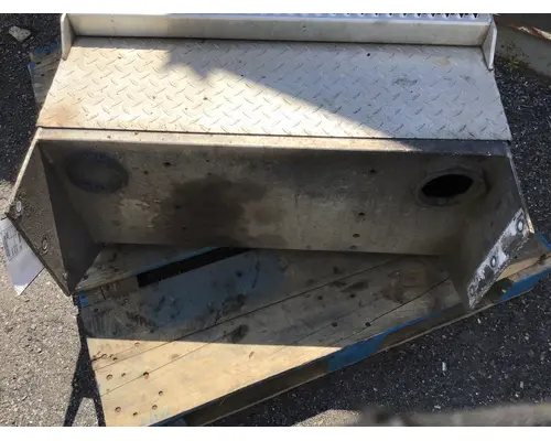 PETERBILT 348 Battery Box