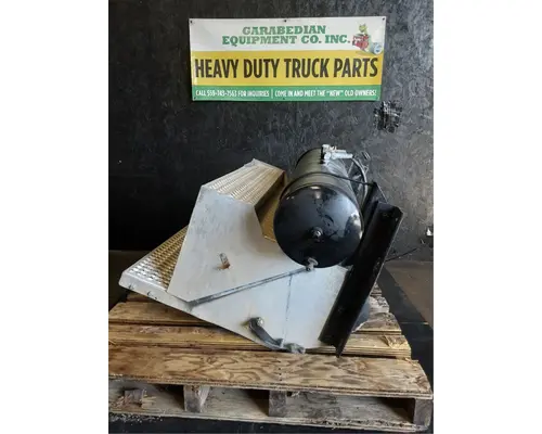 PETERBILT 348 Battery Boxes