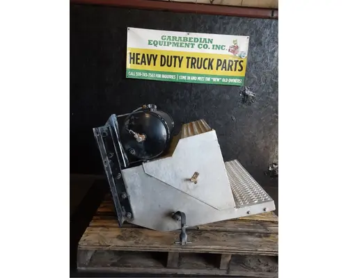 PETERBILT 348 Battery Boxes