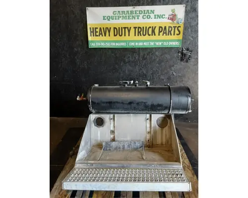 PETERBILT 348 Battery Boxes