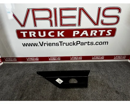 PETERBILT 348 Battery