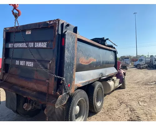 PETERBILT 348 Box  Bed