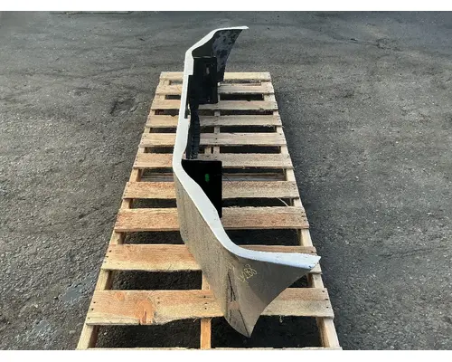 PETERBILT 348 Bumper Assembly, Front