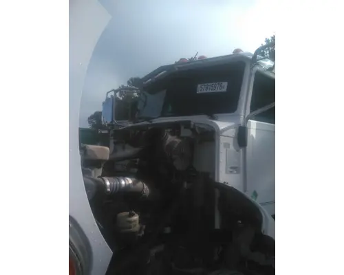 PETERBILT 348 CAB