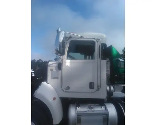 PETERBILT 348 CAB