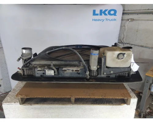 PETERBILT 348 COOLING ASSEMBLY (RAD, COND, ATAAC)
