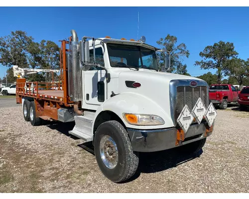 PETERBILT 348 Complete Vehicle