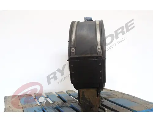 PETERBILT 348 DEF Tank