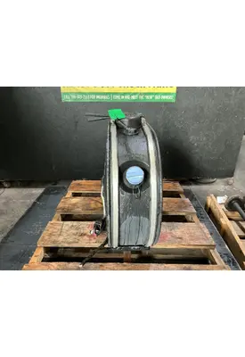 PETERBILT 348 DEF Tank