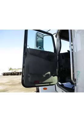 PETERBILT 348 DOOR ASSEMBLY, FRONT
