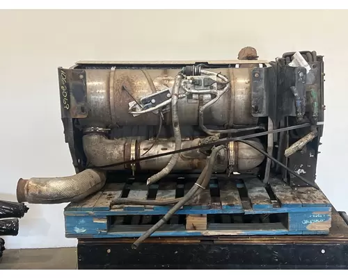 PETERBILT 348 DPF (Diesel Particulate Filter)