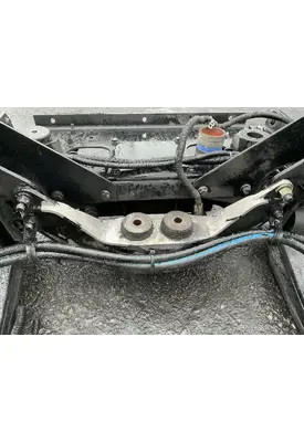 PETERBILT 348 Engine Mounts